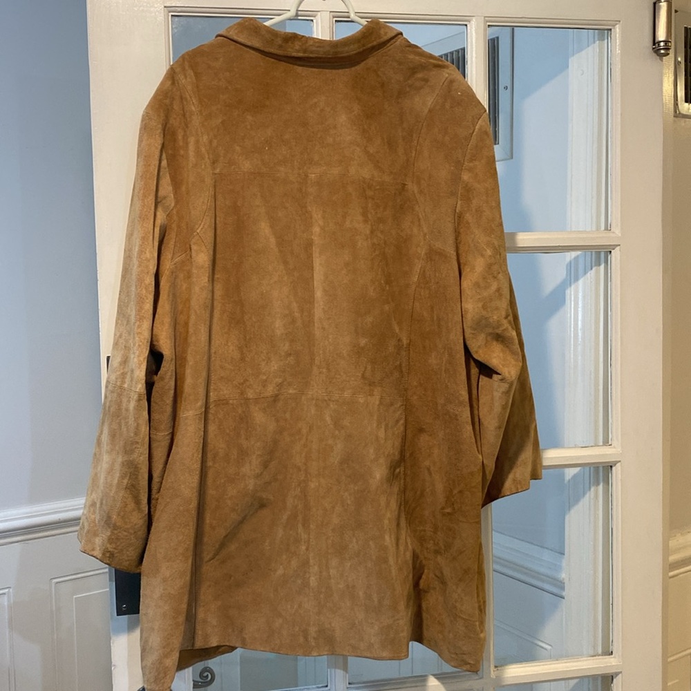 Avenue size 30-32 Genuine Suede Coat good condition - Picture 2 of 4